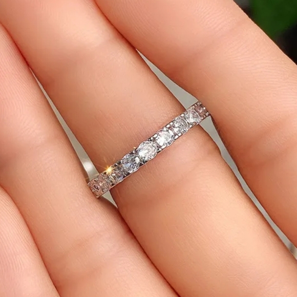 New in Package Cubic Zirconia Ring - Picture 2 of 6